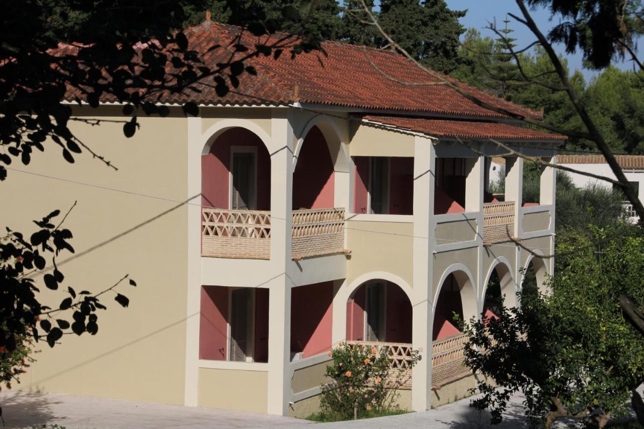 Apartmán Eleas Gi *